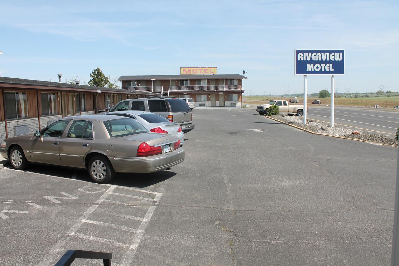 Riverview Motel Бордмен Екстер'єр фото
