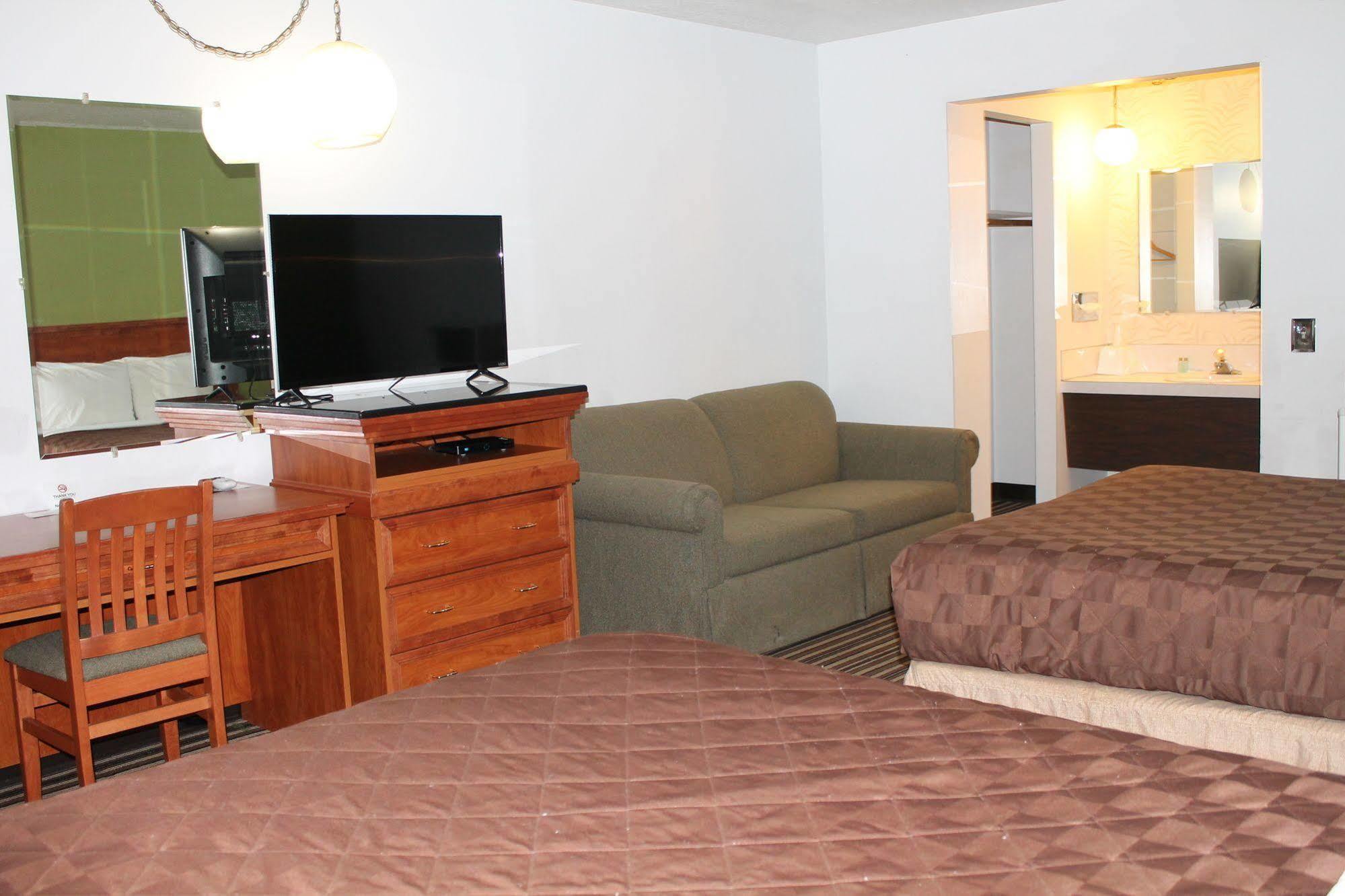 Riverview Motel Бордмен Екстер'єр фото