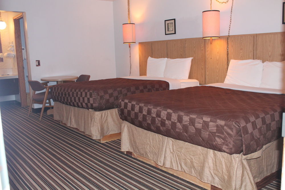 Riverview Motel Бордмен Екстер'єр фото
