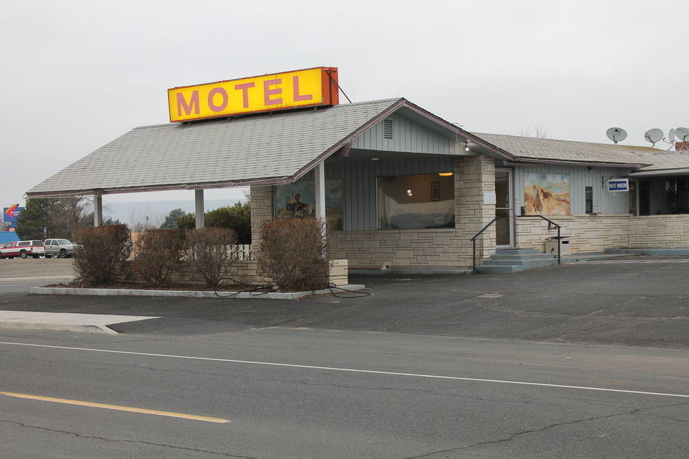 Riverview Motel Бордмен Екстер'єр фото